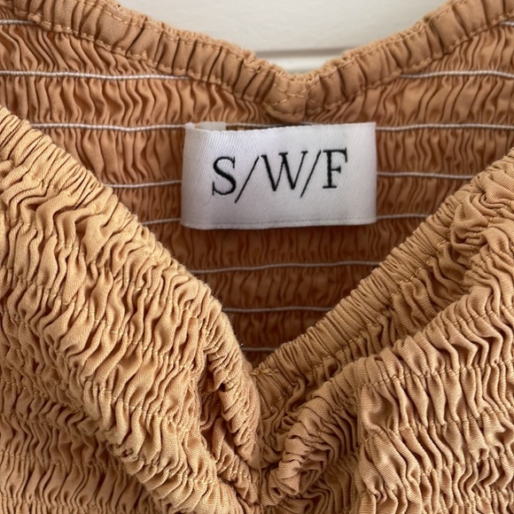 S/w/f puff sleeve dress - Picture 3 of 7